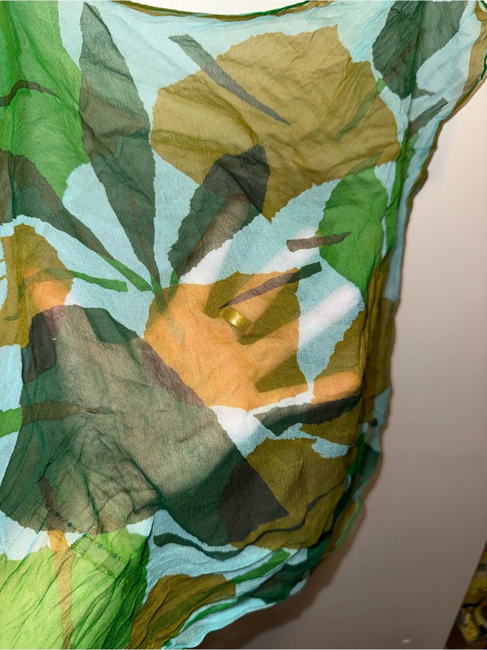 Vintage Botanical Print Green Sheer Leaf Scarf - Picture 2 of 3